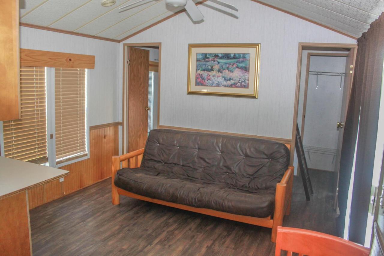 Sandusky Koa Holiday Campground Otel Oda fotoğraf